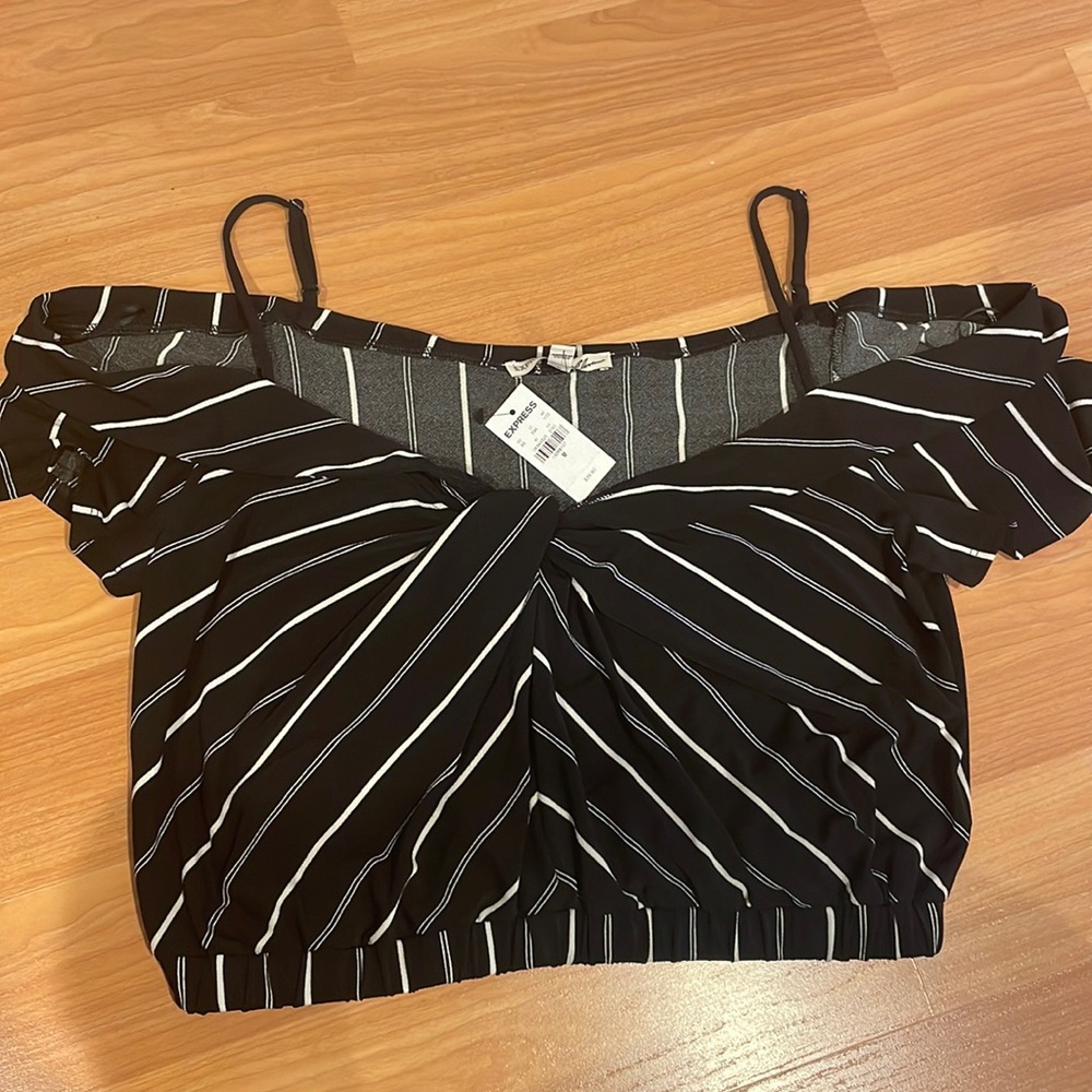 Express crop top